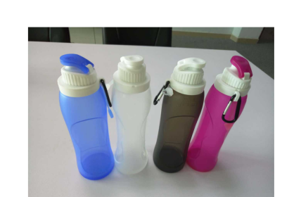 Color: White, quantity: 1pc - Silicone sports bottle
